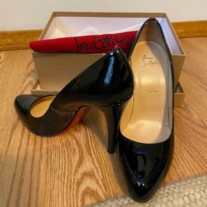Christian Louboutins Decollete